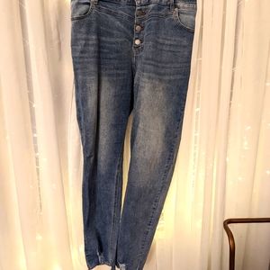 City Chic Harley ripped ankle jeans